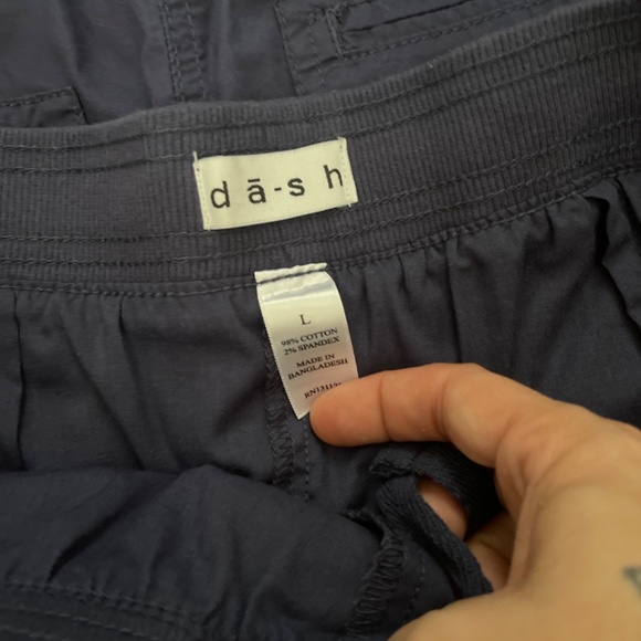 NWT Da-sh Navy Blue Comfee-Flex Knit Waist Kaitlyn Cargo Skort - Picture 5 of 5